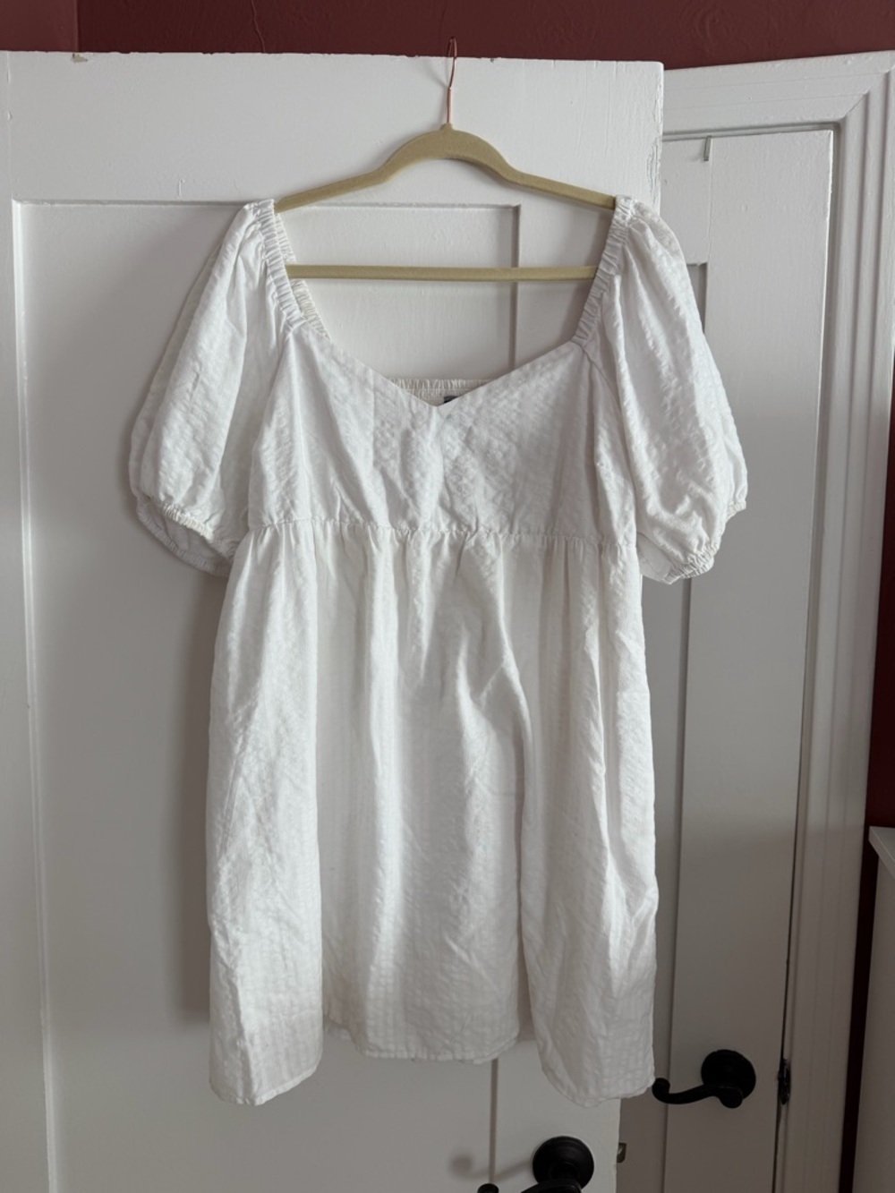 Old Navy White Puff Sleeve Square-Neck Tunic